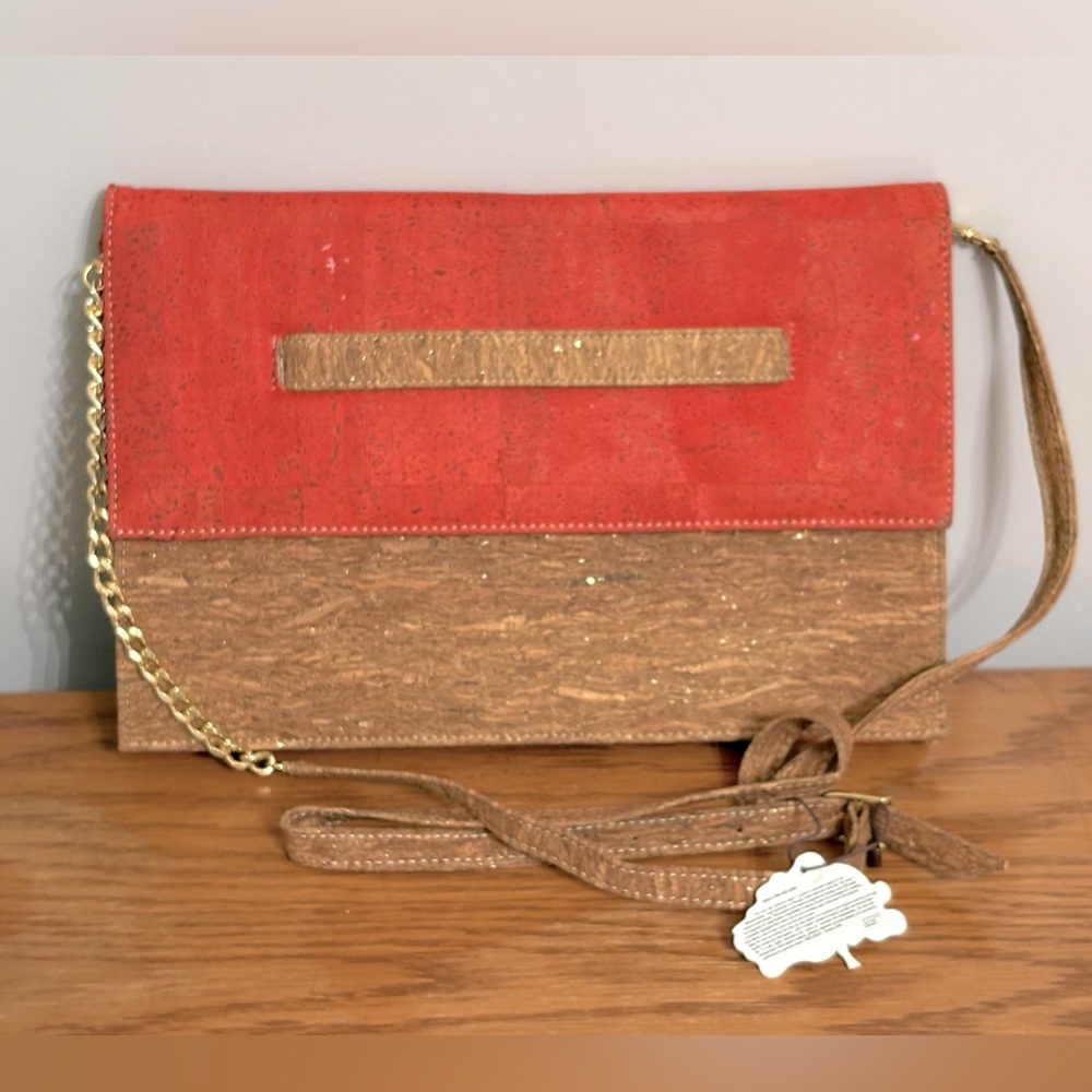 Artelusa Vegan Coral & Natural Cork Shoulder Bag w/ Cork/ Gold-toned Chain Strap
